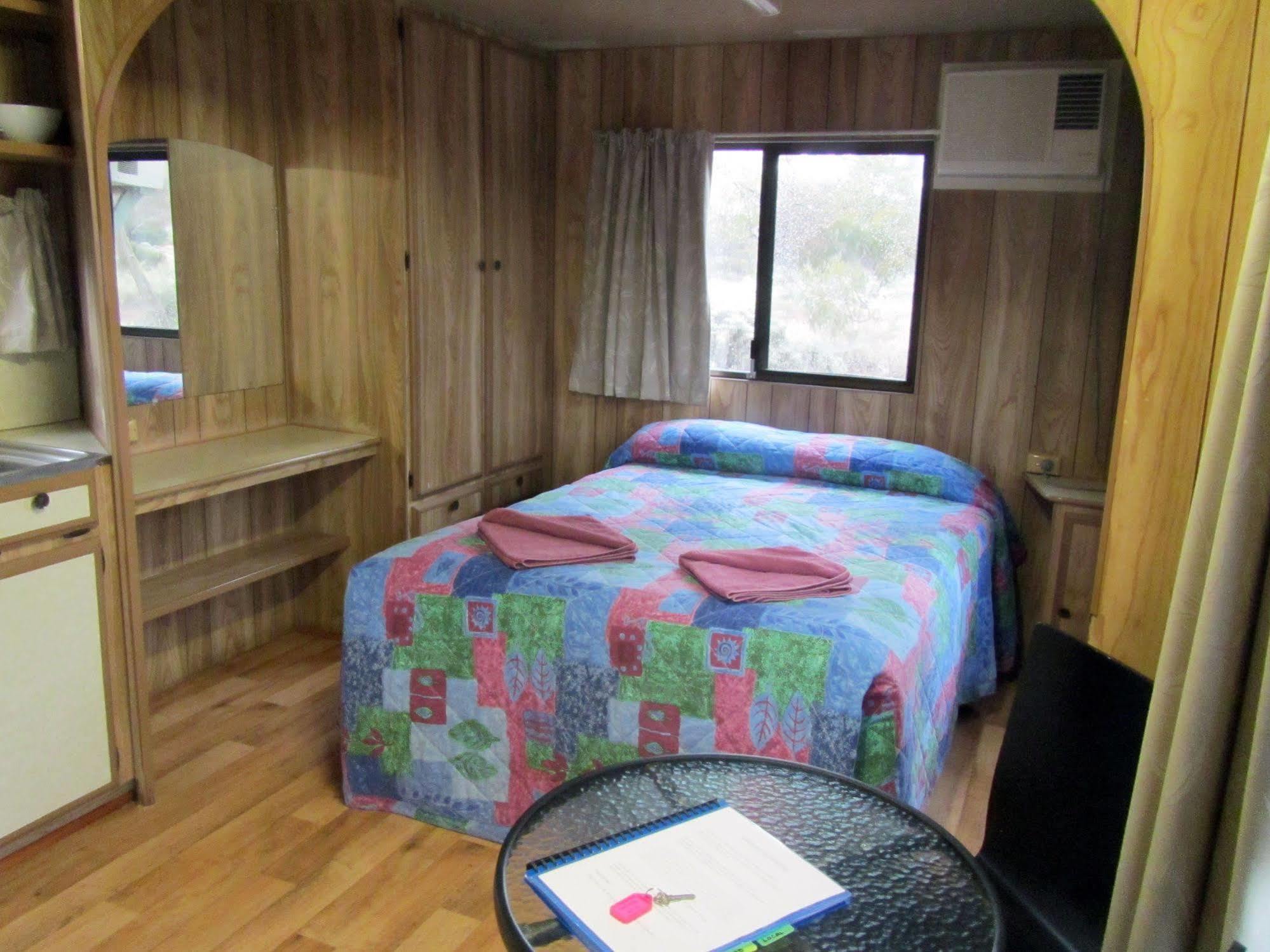Acclaim Gateway Caravan Park Dundas エクステリア 写真